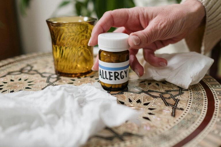 Homöopathie gegen Allergien bietet natürliche Linderung für Betroffene auf sanfte Weise