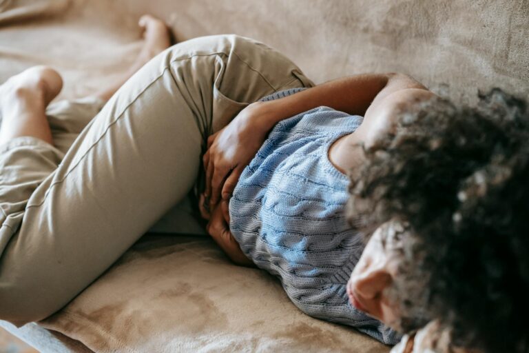 Globuli gegen Menstruationskrämpfe zur sanften Linderung von Beschwerden