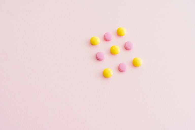 Wissenschaftliche Erkenntnisse zu Placebo und Homöopathie im Blogbeitrag erläutert